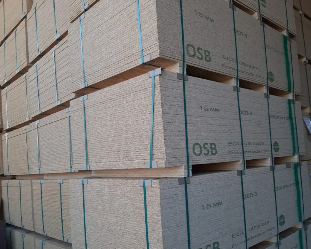 Oriented Strand Board (OSB) 2440 x 1220 x 9 mm - Image 8